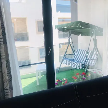 Mamaia Nord Sunny 公寓 那沃达利